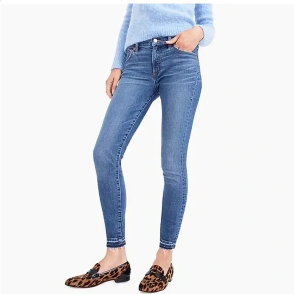 J.Crew Toothpick Jeans | Midrise | 27T | J8133 - Picture 1 of 4